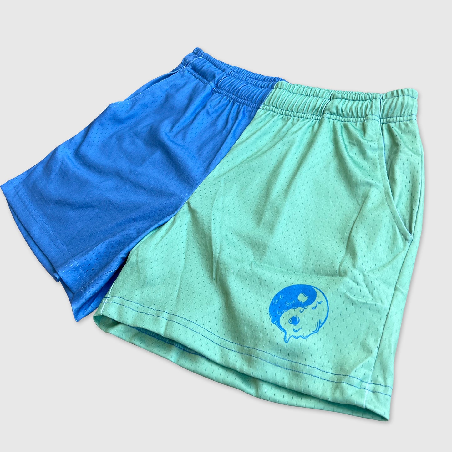 Yin Yang Drip Mesh Shorts 5" - Blue Mint Color Block